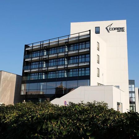 Отель Corbie Lommel Ring Экстерьер фото